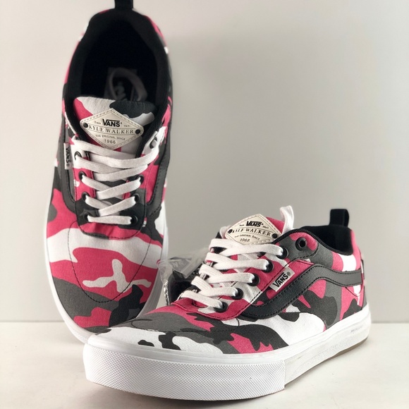 kyle walker pink camo